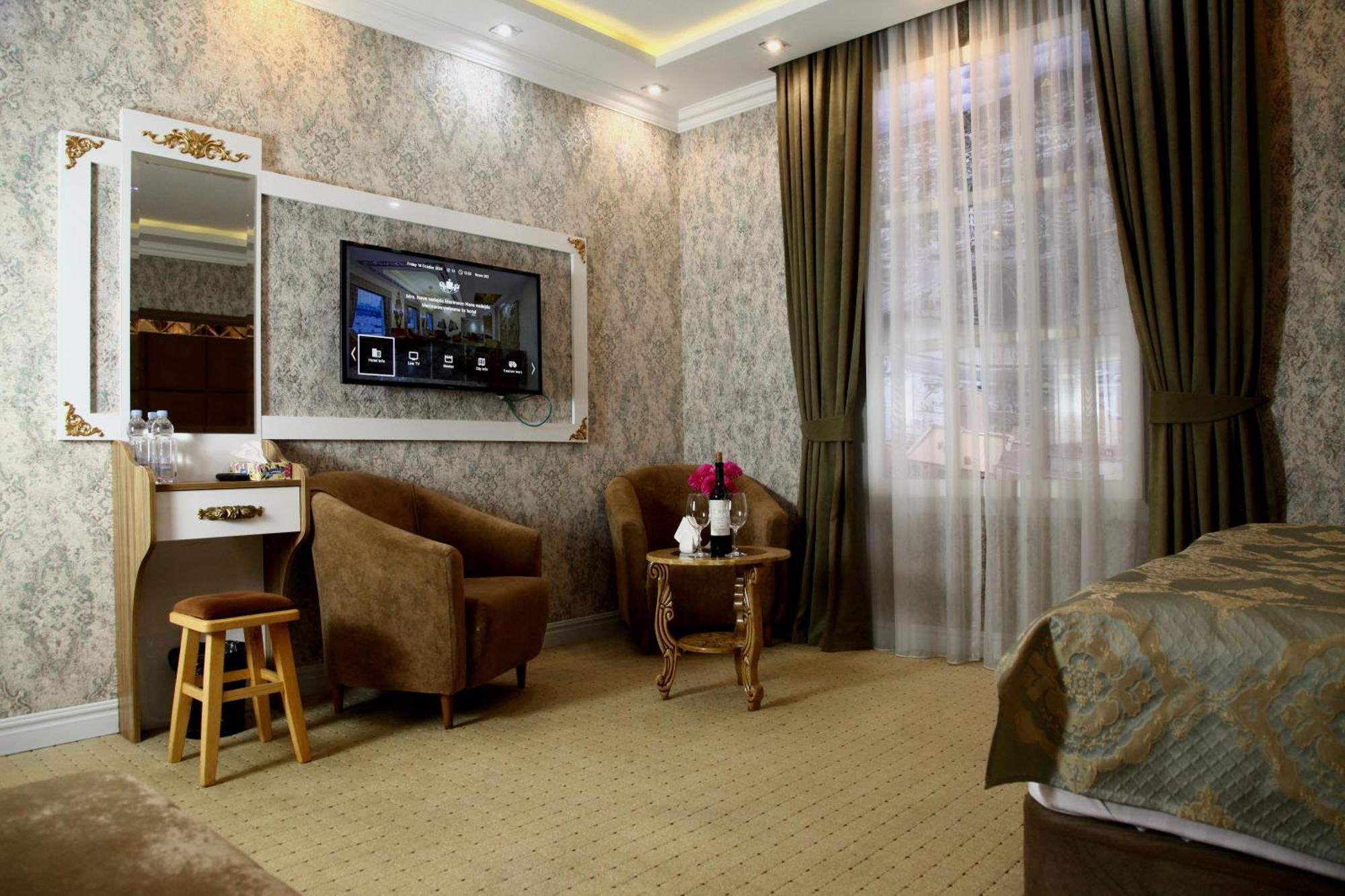 Aqua Hotel Tbilisi Exterior photo